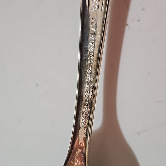 Wm Rogers Mfg Co Magnolia/Inspiration Silverplate Flatware Pie Server and spoon - Picture 11 of 12